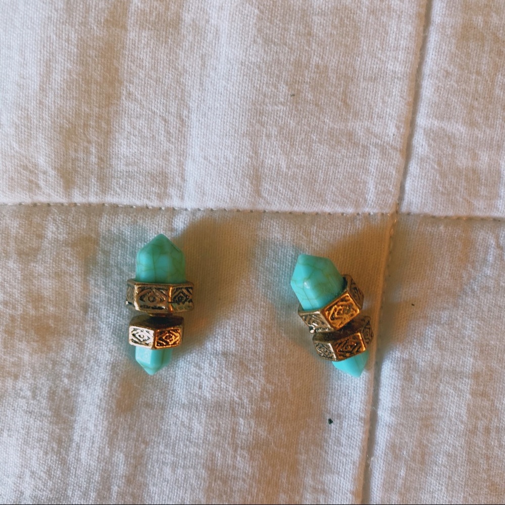 Turquoise stud earrings